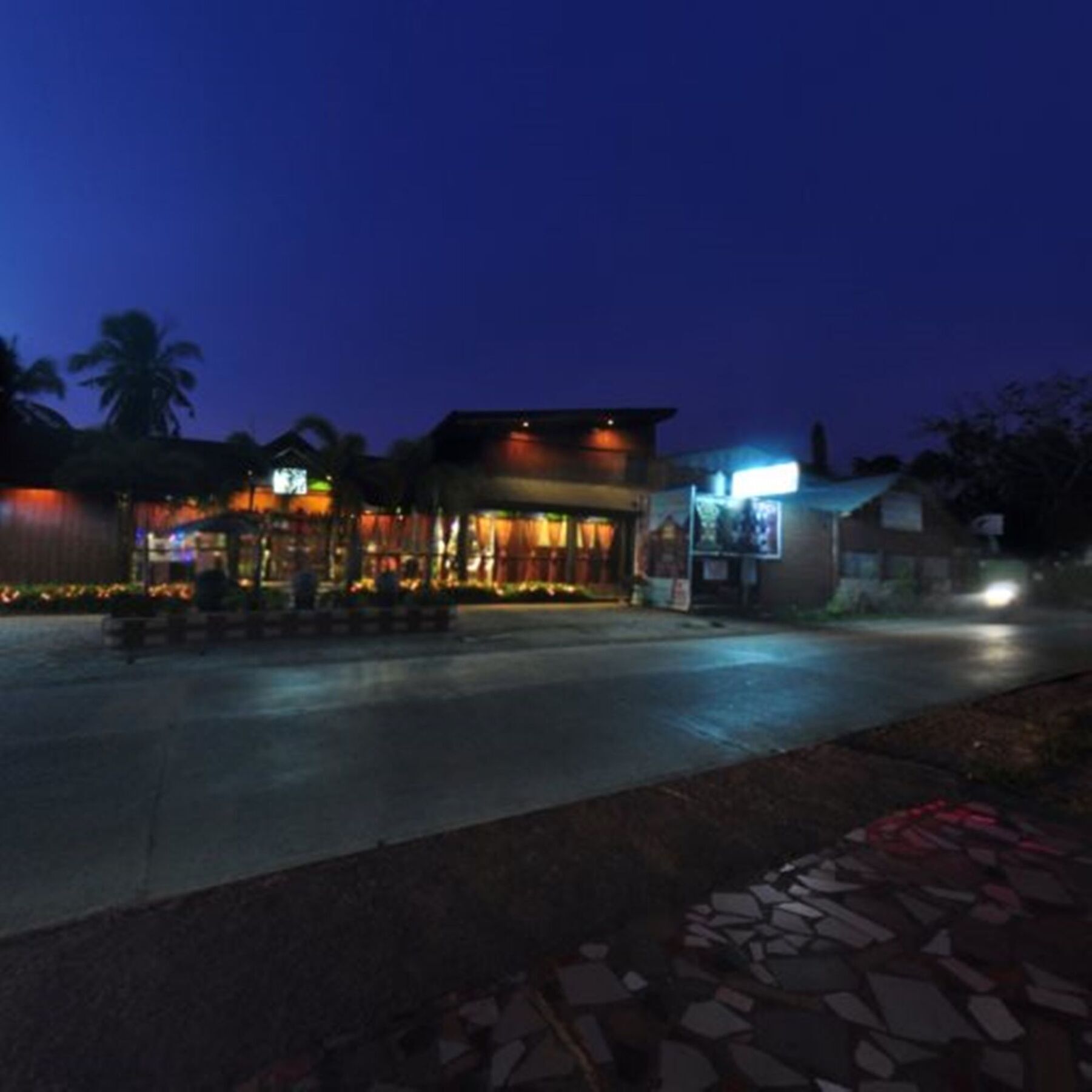House Of Big Brother Palawan Пуэрто-Принцеса Экстерьер фото