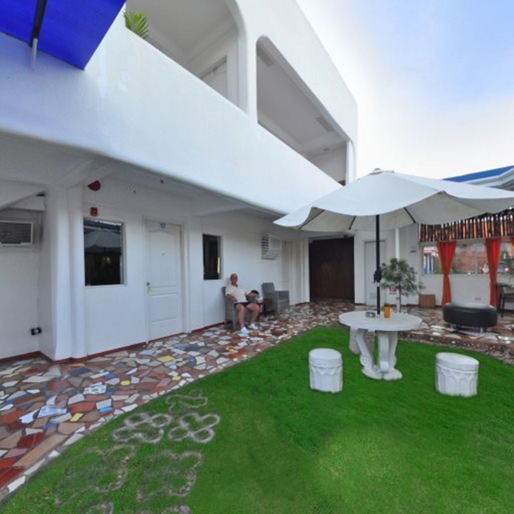 House Of Big Brother Palawan Пуэрто-Принцеса Экстерьер фото