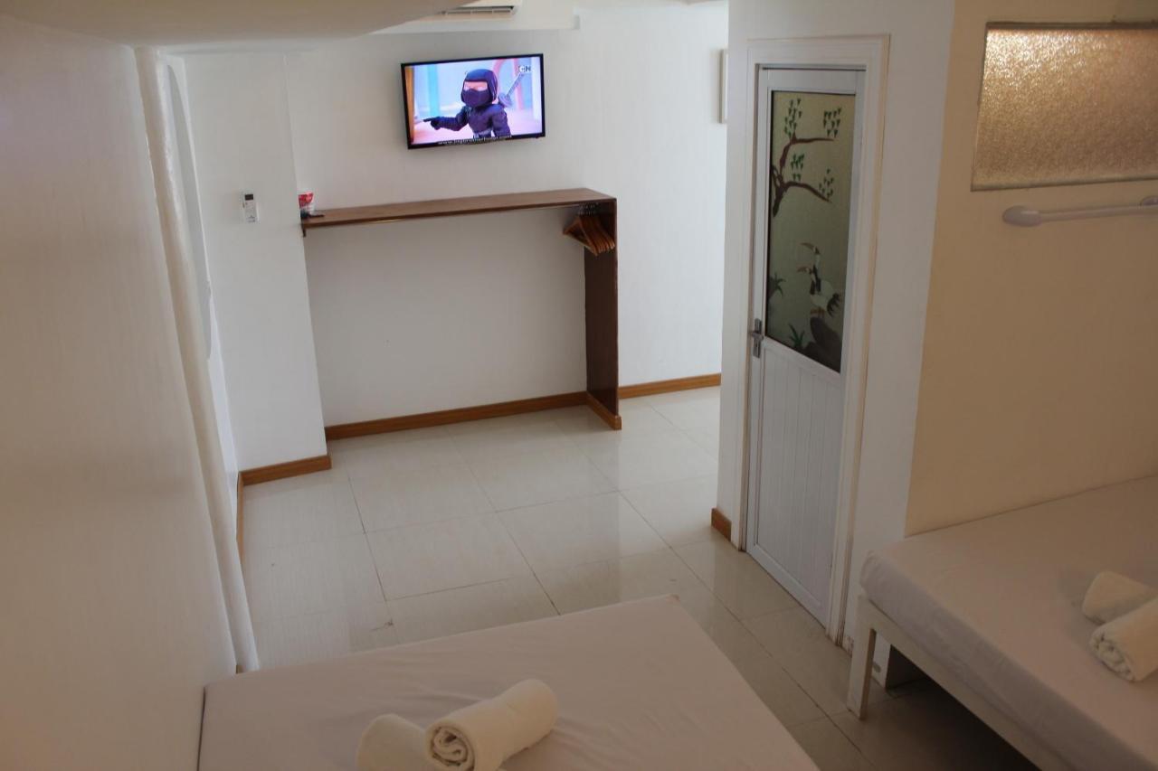 House Of Big Brother Palawan Пуэрто-Принцеса Экстерьер фото